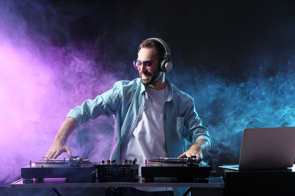 Devenez Disk Jockey (DJ)